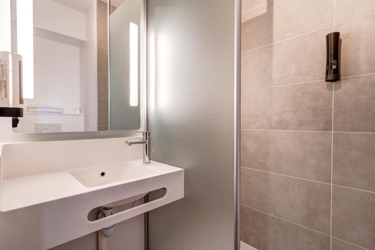 B&B Hotel Besancon Valentin Miserey-Salines Exteriör bild